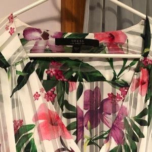 Guess floral wrap top